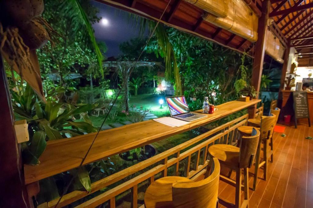 โรงแรมอลิซ วิลล่า Takeo ภายนอก รูปภาพ